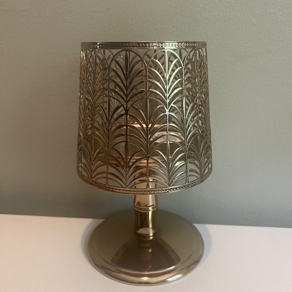 Bath & Body Works Other - Bath & Body Works Gold 3-wick lamp candle holder